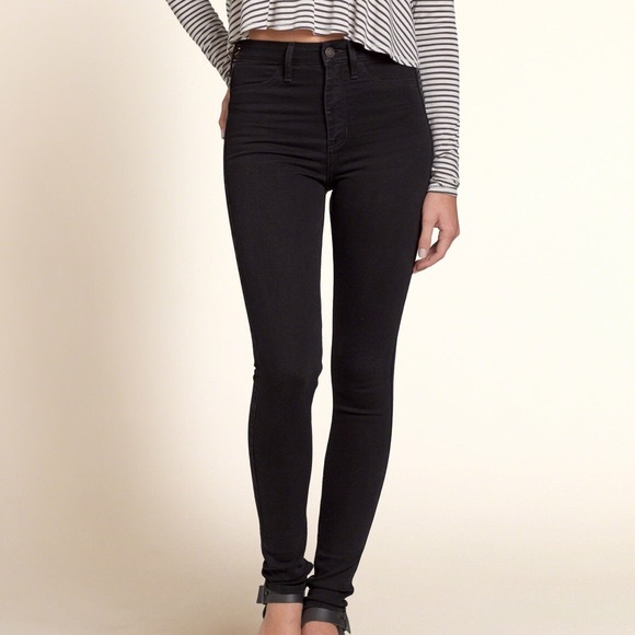 black jeans hollister